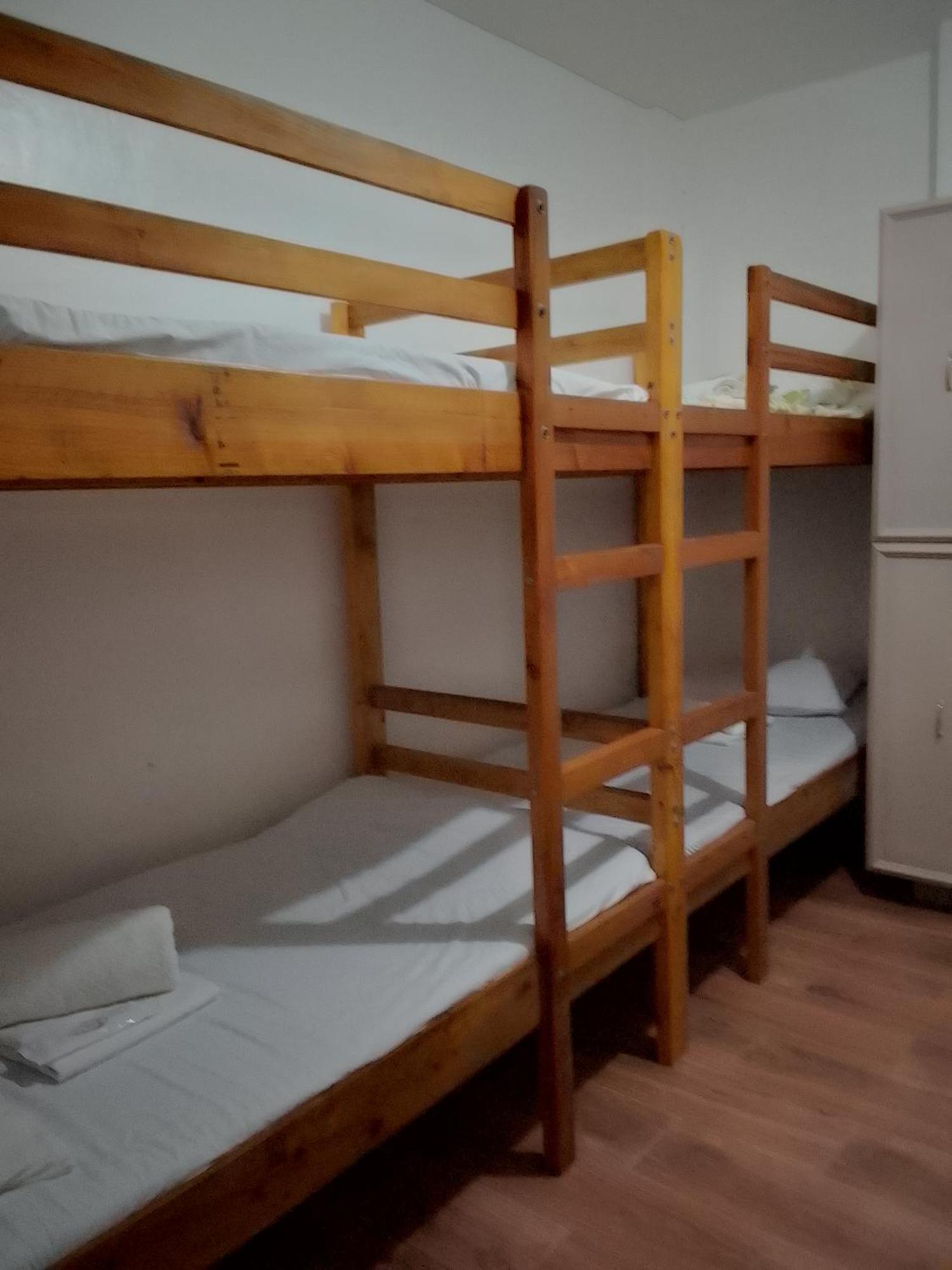 Leizel'S Bed & Breakfast Palompon エクステリア 写真